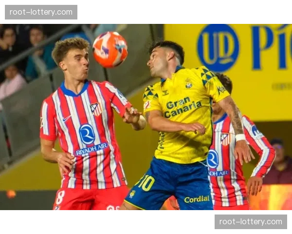 西蒙尼前场自由轮换战术，阿尔马达格列兹曼位置互换成常态